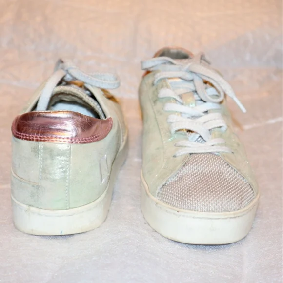 Women's Athletic Shoes in Green and Pink - Picture 6 of 8